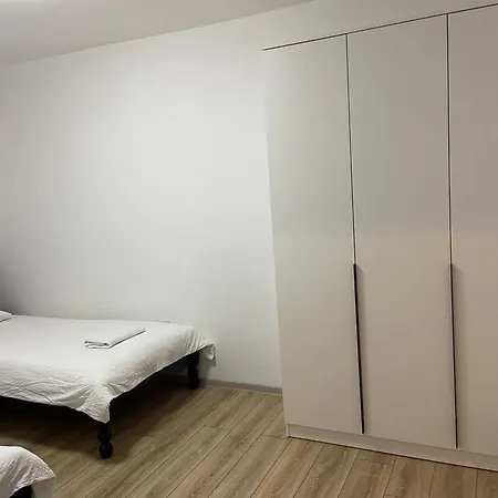 7 -free Garage- Sarajevo